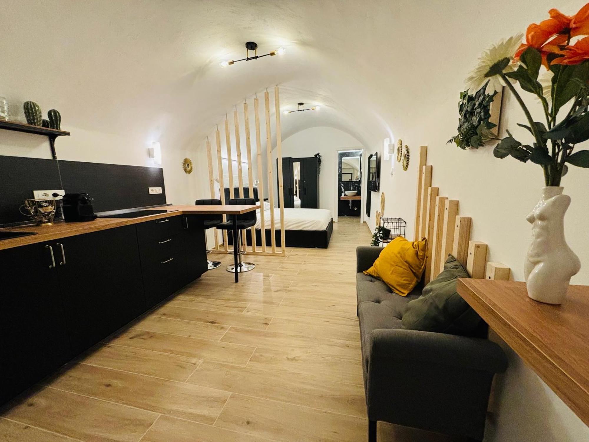 La Petite Suite Sanremo Eksteriør billede