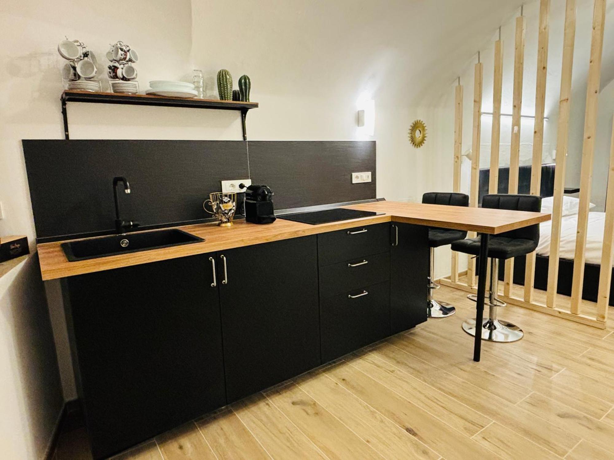 La Petite Suite Sanremo Eksteriør billede